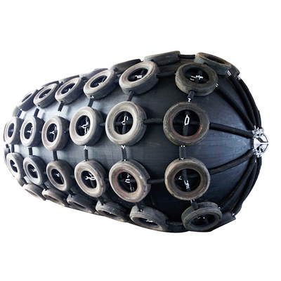 جودة  2.5*4.0M CTN Pneumatic Rubber Fender ISO17357-1:2014 With Safety Valve مصنع