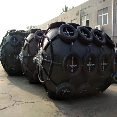 Jetties Marine Dock Floating Yokohama Rubber Fender Iso 17357 50 Kpa