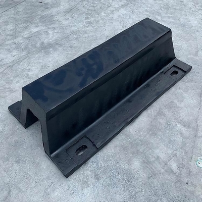 DNV مخصصة من نوع V Fender Marine Dock Rubber Boat Fenders المصد