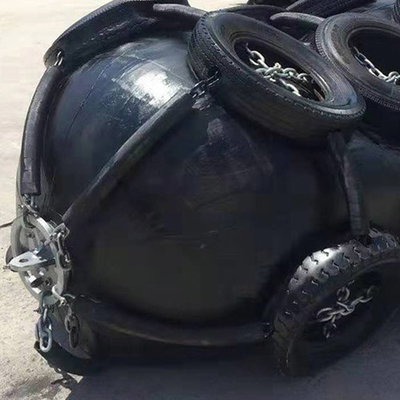 يوكوهاما جامبو فندر مع صلبة دائمة لحماية السفينة