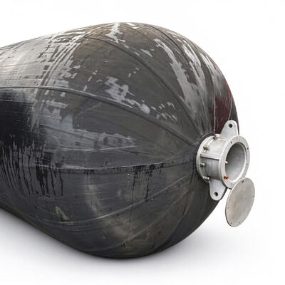 Semi Submersible Submarine Docking Fenders Stable Buoyancy Low Maintenance